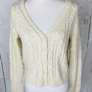 American Eagle sweater